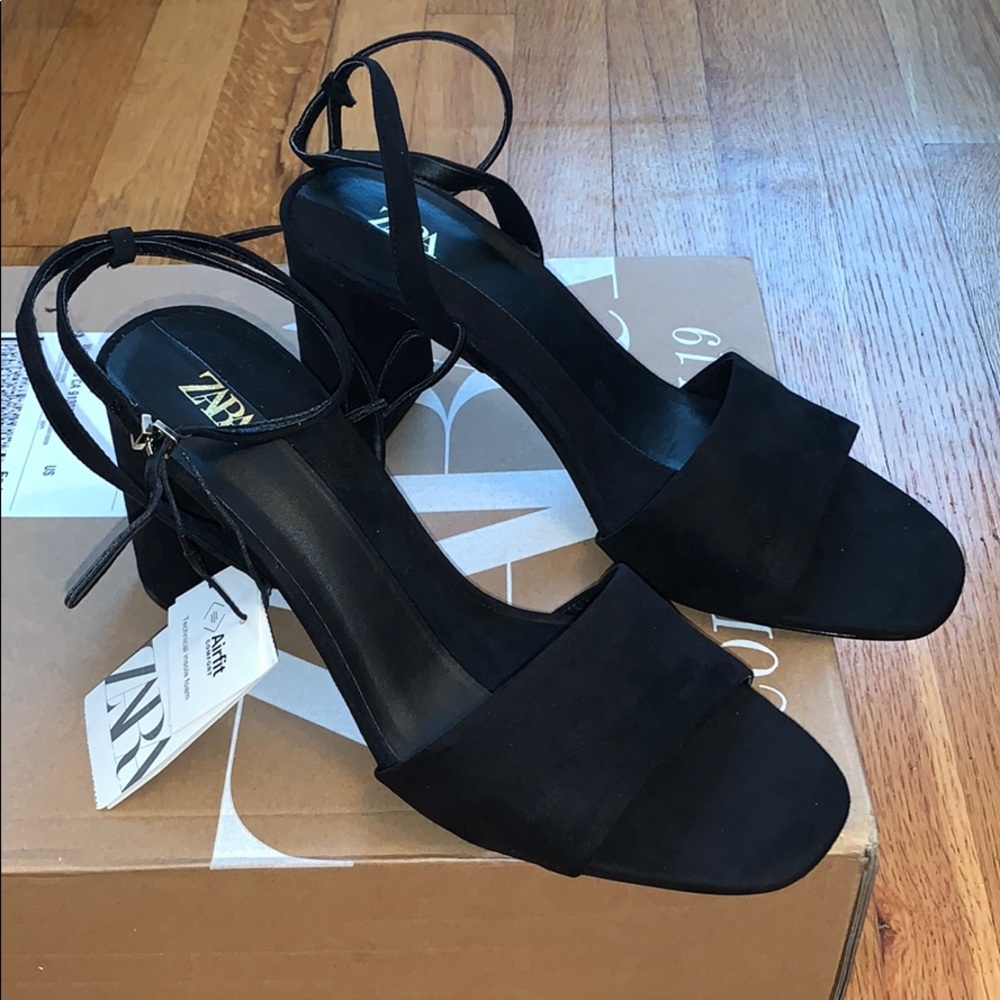 Zara | heels♠️ - Picture 3 of 5